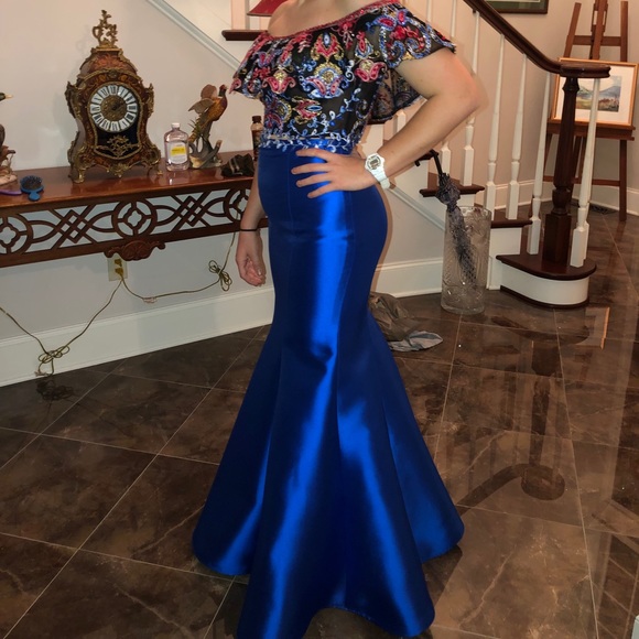 Navy Blue Two Piece Ellie Wilde Prom Dress - Picture 4 of 5